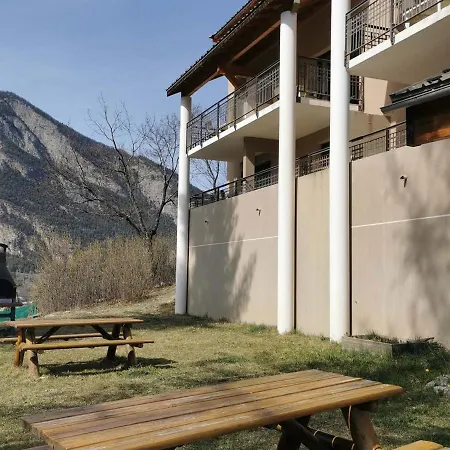 Apartment Duplex T3 A Avec Piscine, Sauna, Terrasse, Et Garage - 6 Pers, 50 M² - Fr-1-165b-23 Jausiers